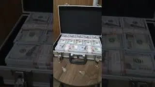 Сувенирные 100$ с Кейсом