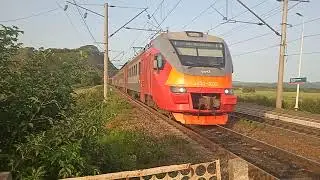Электропоезд ЭП3Д-0033 сообщением Владивосток-Мыс Астафьева