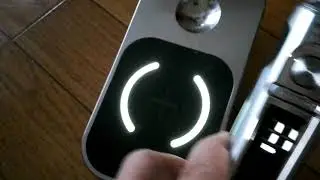 PHILIPS S9000 Prestige 電動シェーバーSP9861/13の充電