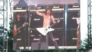 AIRBOURNE RUNNING WILD  @ hellfest 2010