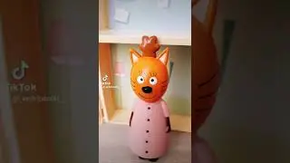 Три кота, забыла покормить кота😂