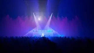 LIGHT SHOW GRANDMA2 - REMIX CARDI B