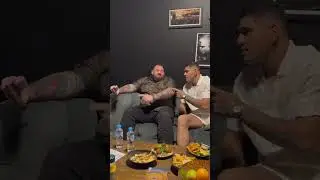Alex Pereira singing HAKUNA MATATA 🤣