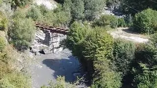 Горная река после дождя.