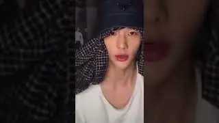 hyunjin accidentally showed his hair help