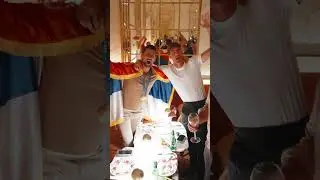 Novak Djokovic celebrates at Siena in Paris