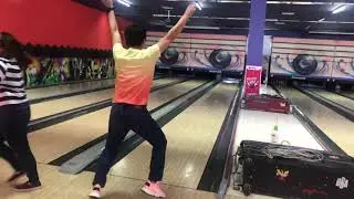 Bowling | Strike | Buhay OFW | Giovz Travels