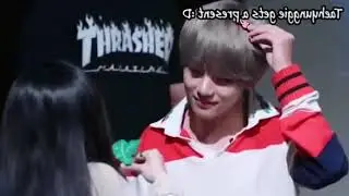 B T S really love their fans I'm sad I can't I'm jealous and you🤧😭