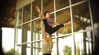 Acro Yoga Beginners Tutorial - Cross (Straddled)