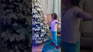 Тася, Войс и Пелагея готовятся к Новому году
