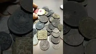 Старі мідні монети 