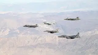 Formation flight of US fighters with KC-10