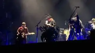 Neil Young & Promise of the Real - Cowgirl in the Sand