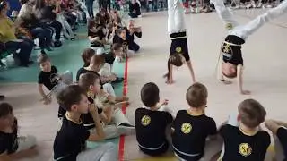 Елисей защищает серо-жёлтый пояс по капоэйра