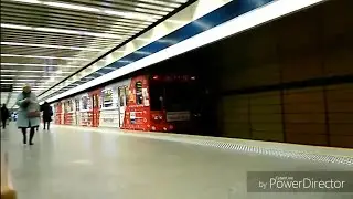 🧑‍🎄 Vagonmash 81-572.2/573.2 #11 [🚇M1] Metro Warszawskie 🧑‍🎄