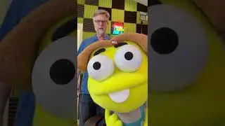 Cricket Green Crashes Dan Povenmire's House - Phineas And Ferb I Big City Greens