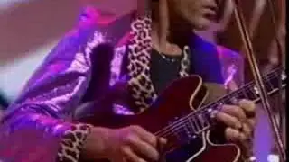 Your Mamma Don't Dance - The Delltones