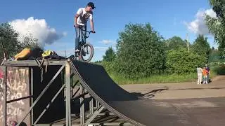 Заболел / поигрались в парке / неудачный день