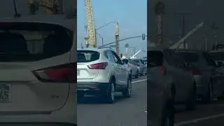 CRANE IN ACTION 🏗️💪😎 #shortsfeed #trending #heavyequipmen #crane #power #shorts