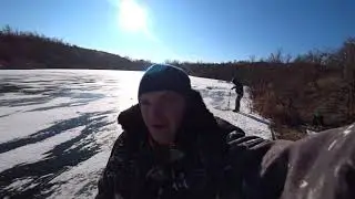 ЗИМНЯЯ РЫБАЛКА. Ловля окуня на блесну в отвес .