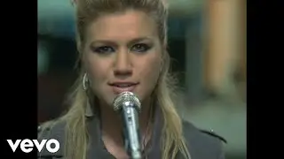 Kelly Clarkson - Walk Away (Official Video)