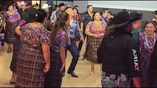 Sacudiendo el polvo,  al estilo de Marimba Valle Del Ensueño 