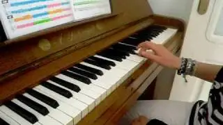 Rihanna : Please Don't Stop The Music (Piano)