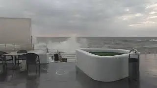 Шторм в Одессе,  19.09.2024.