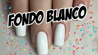 Hermosos Diseños de Uñas en un Fondo Blanco YAMILET