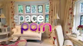 A room that will tickle you pink - Space Porn Video