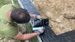 Сделал гидроизоляцию фундамента.