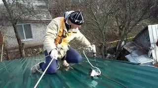 Возведение кровли.