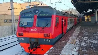 Электропоезд ЭД4М-0142 платформа Электрозаводская