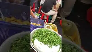 Spicy Food Lover Must Try Super Spicy Green Chili Fried Chicken 🌶🐓😵 | jakarta 