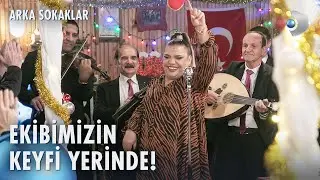 Ekip, yeni yıla Kibariye ile girdi! | Arka Sokaklar 657. Bölüm