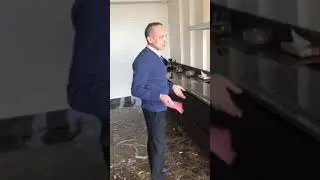 Короткие видео об экологической уборке в супер современной квартире.
