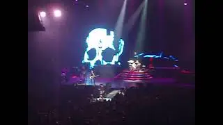 Billie Joe Armstrong stopping fights & saving fans Compilation