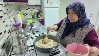 Breakfast, lunch and dinner in the village with pumpkin dessert