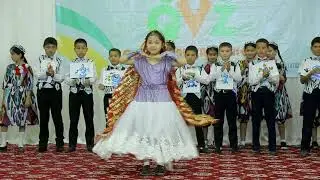 4-SINF BITIRUV KECHASIDAN HIND RAQSIGA CHIROYLI O`YNAGAN  O`QUVCHIMIZ!