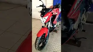 Motorcycle Yamaha VIXION Merah Edisi Akhir Tahun 2021