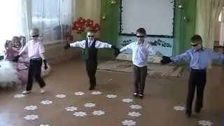 Танец вирусов.