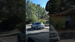 Vamos al travajo.