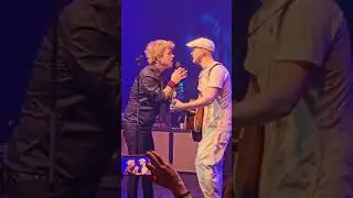 I SANG WITH GREEN DAY ON STAGE 😱 (TIME OF YOUR LIFE)