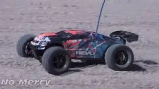 1/16 E-Revo grass bash