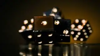 Dice Roll Black Gold