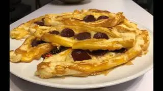 Puff Pastry PIDE with SUCUK & CHEESE - A quick Version of Pide | Turkish Kitchen