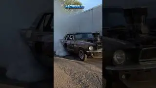 CAMMED 351C ’68 Mustang TunnelRam Shredding Tires!!  #americancars #jamboolio #musclecars #burnout