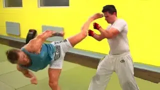 КОНОР МАКГРЕГОР - ВЕРТУШКА В ГОЛОВУ