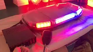 Red blue white Mini lightbar with siren and speaker