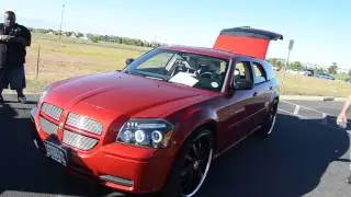 Dodge Magnum at Car Show